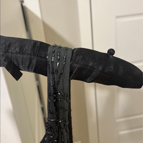 Beaded Dress - Picture 4 of 8